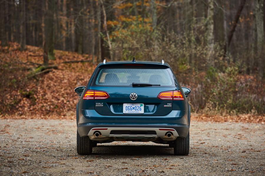  Volkswagen Golf Alltrack (Typ 5G) 2017 года  (NA) (фото 30 из 73)